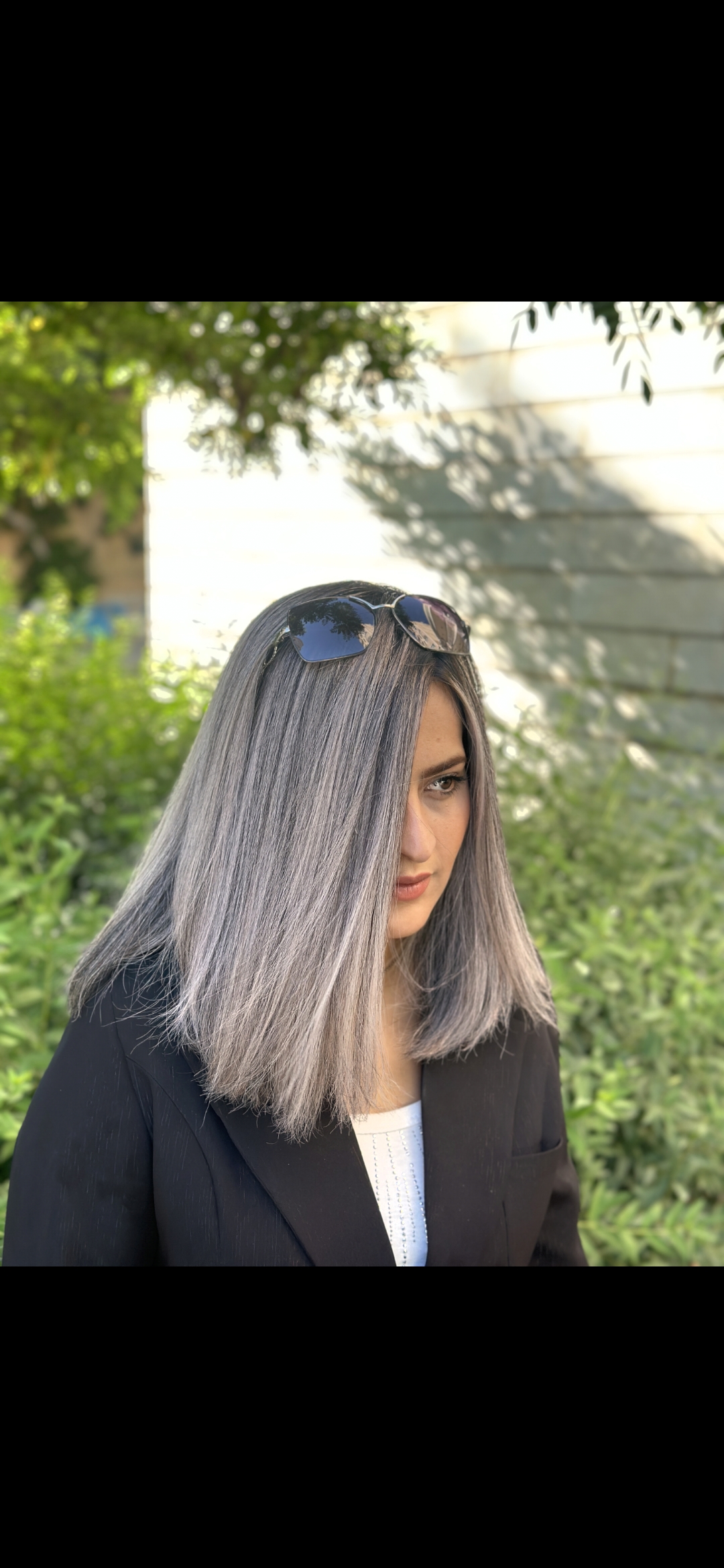 نفیسه — رنگ و لایت