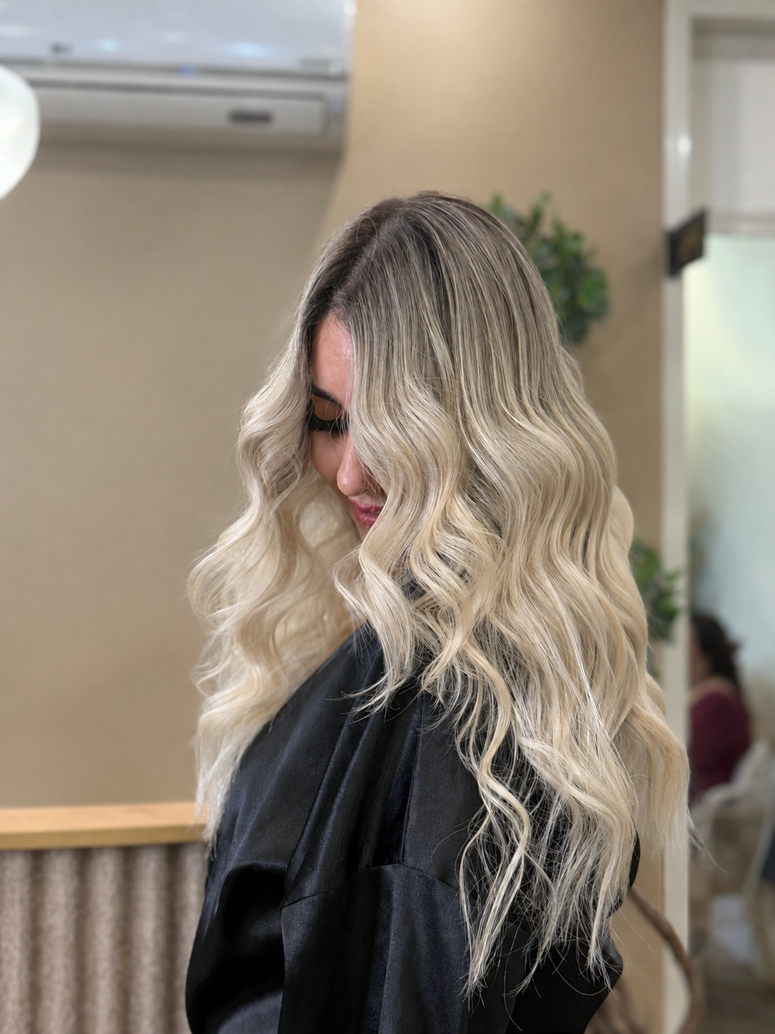 Nozha Hair Studio — رنگ و لایت